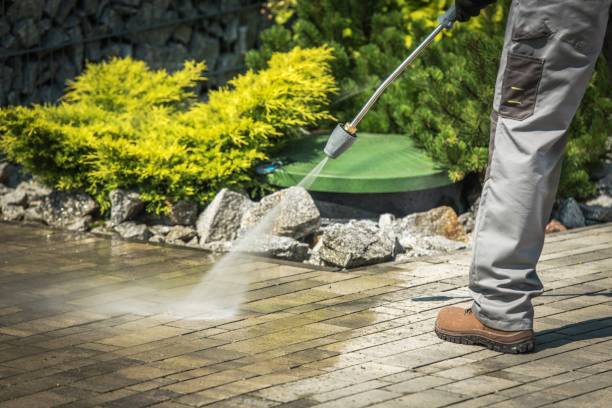 Post-Construction Pressure Washing in Frontenac, MO